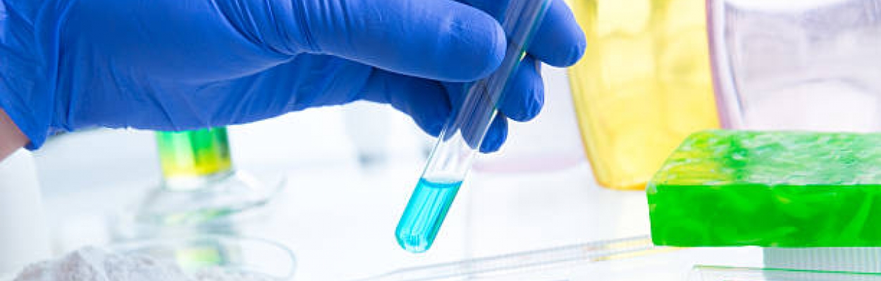 Glicole Propilenico (PG): Cos'è, Utilizzi e tutto quello che c'è da sapere